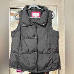 Old Navy Women's Dark Puffer Vest